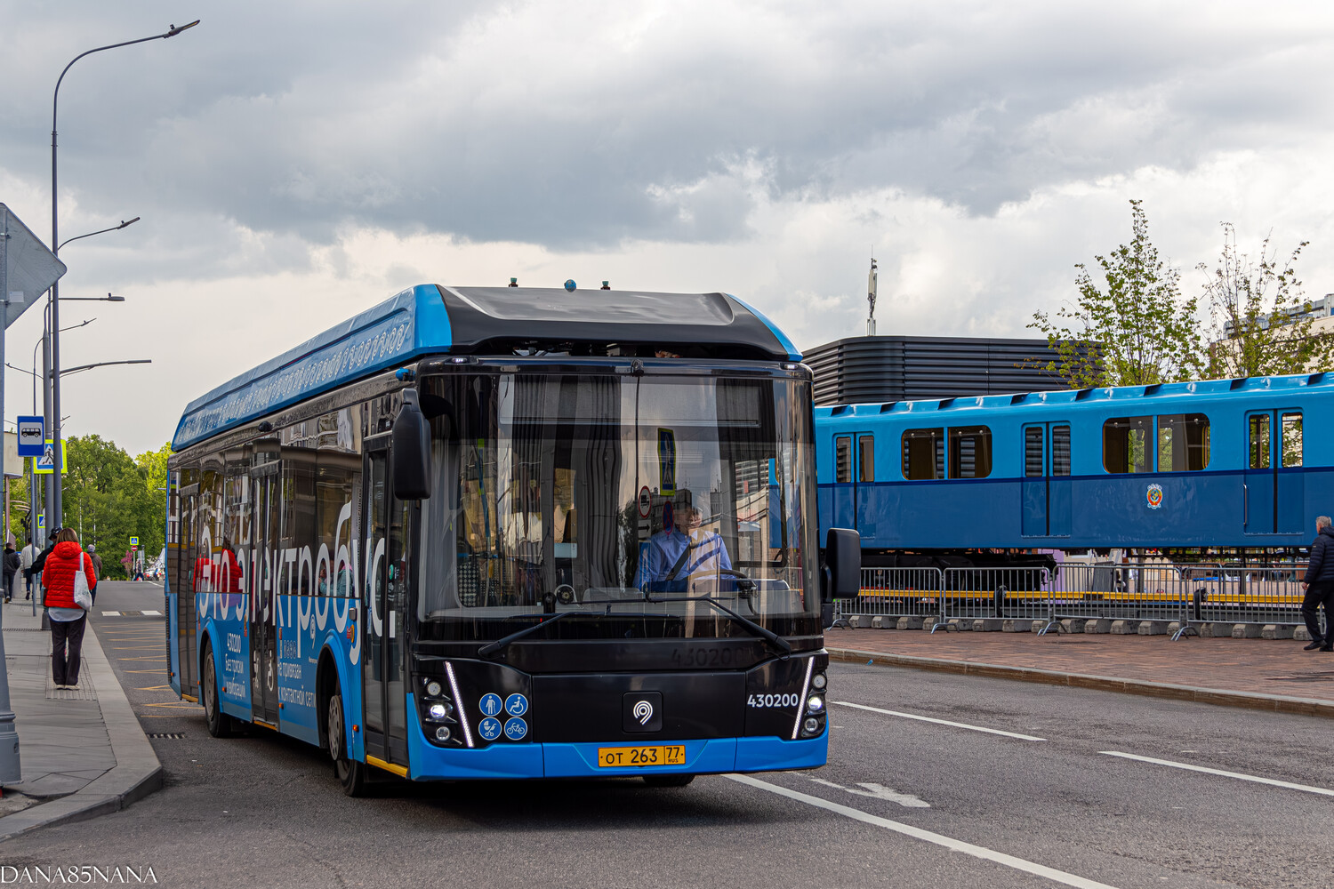 Москва, ЛиАЗ-6274 № 430200; Москва — Праздничные мероприятия, выставки подвижного состава и Парад поездов к 90-летию Московского метрополитена 15 — 18 мая 2025