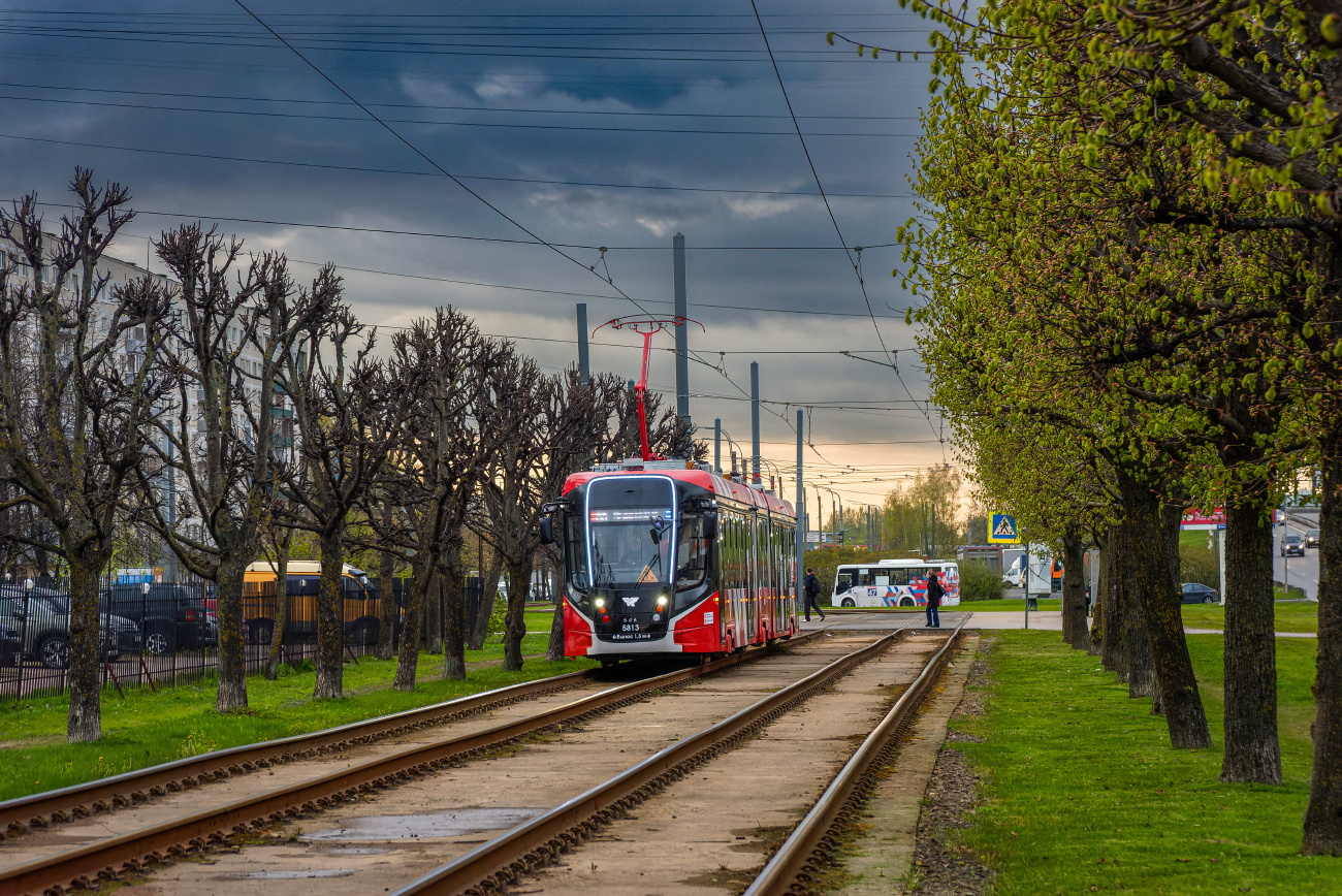 Санкт-Петербург, 71-638-02 «Поларис» № 5813