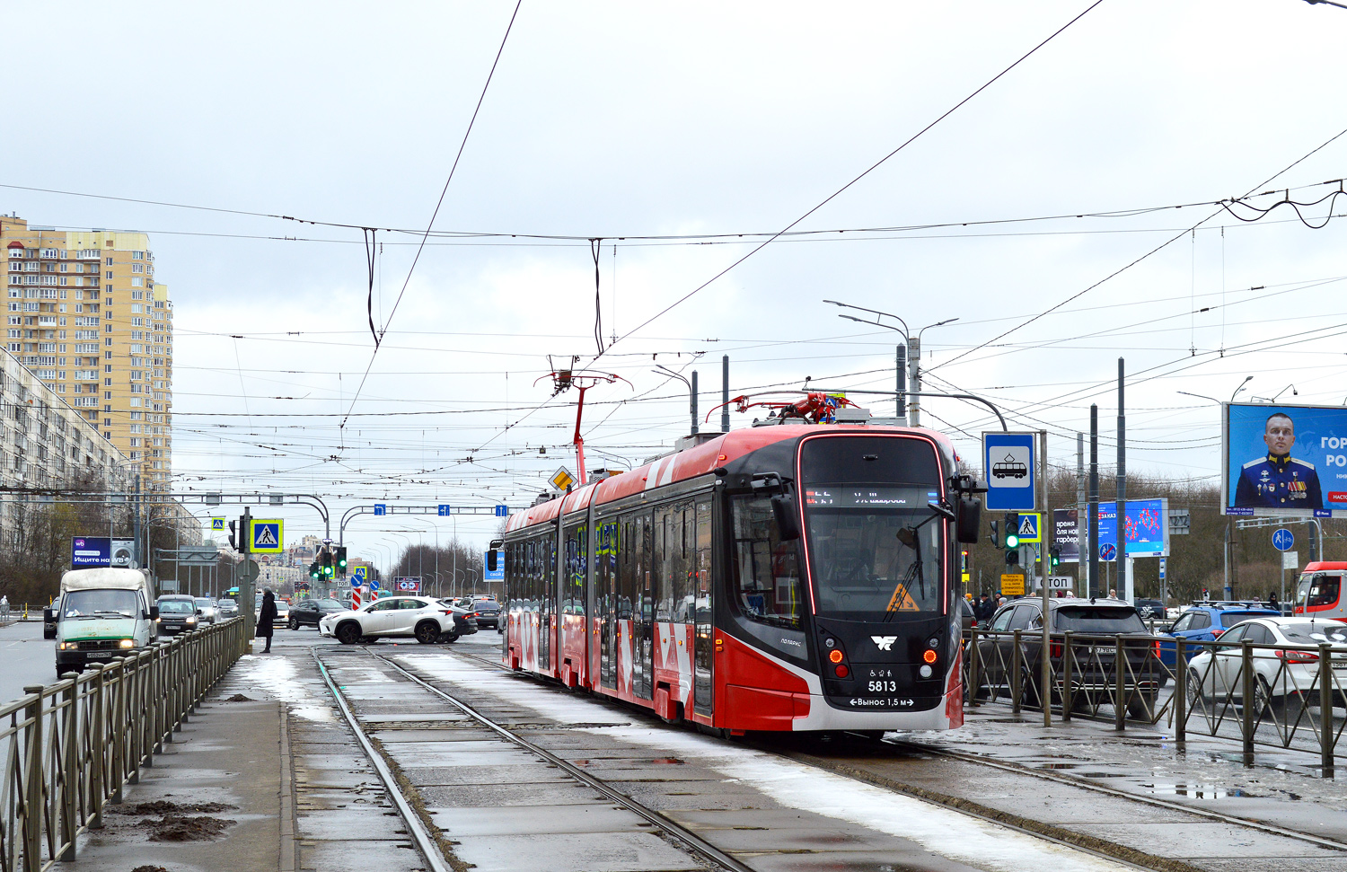 Санкт-Петербург, 71-638-02 «Поларис» № 5813