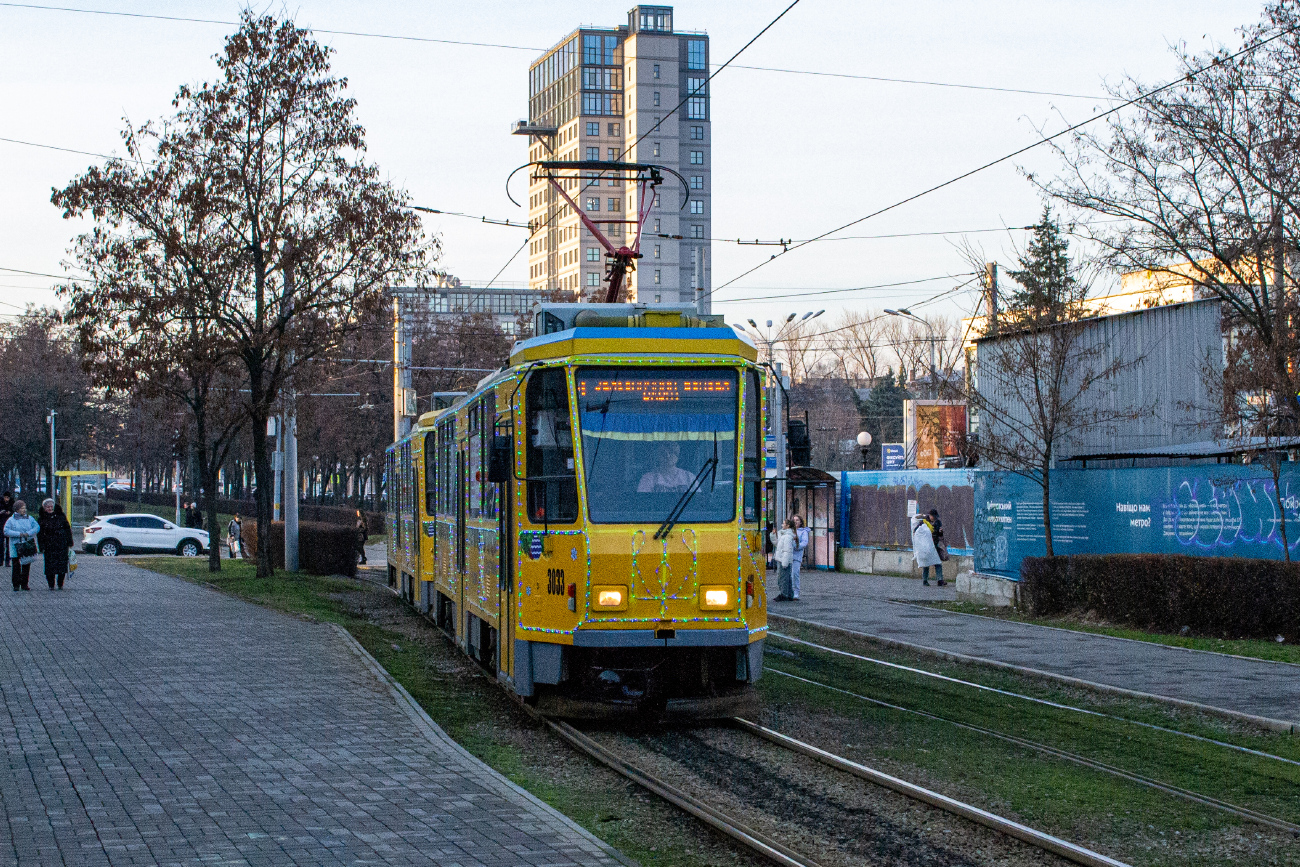 Днепр, Tatra T6A2M № 3033