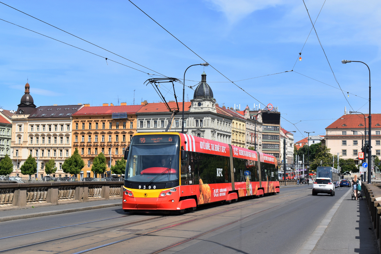 Praha, Škoda 15T6 ForCity Alfa Praha nr. 9390