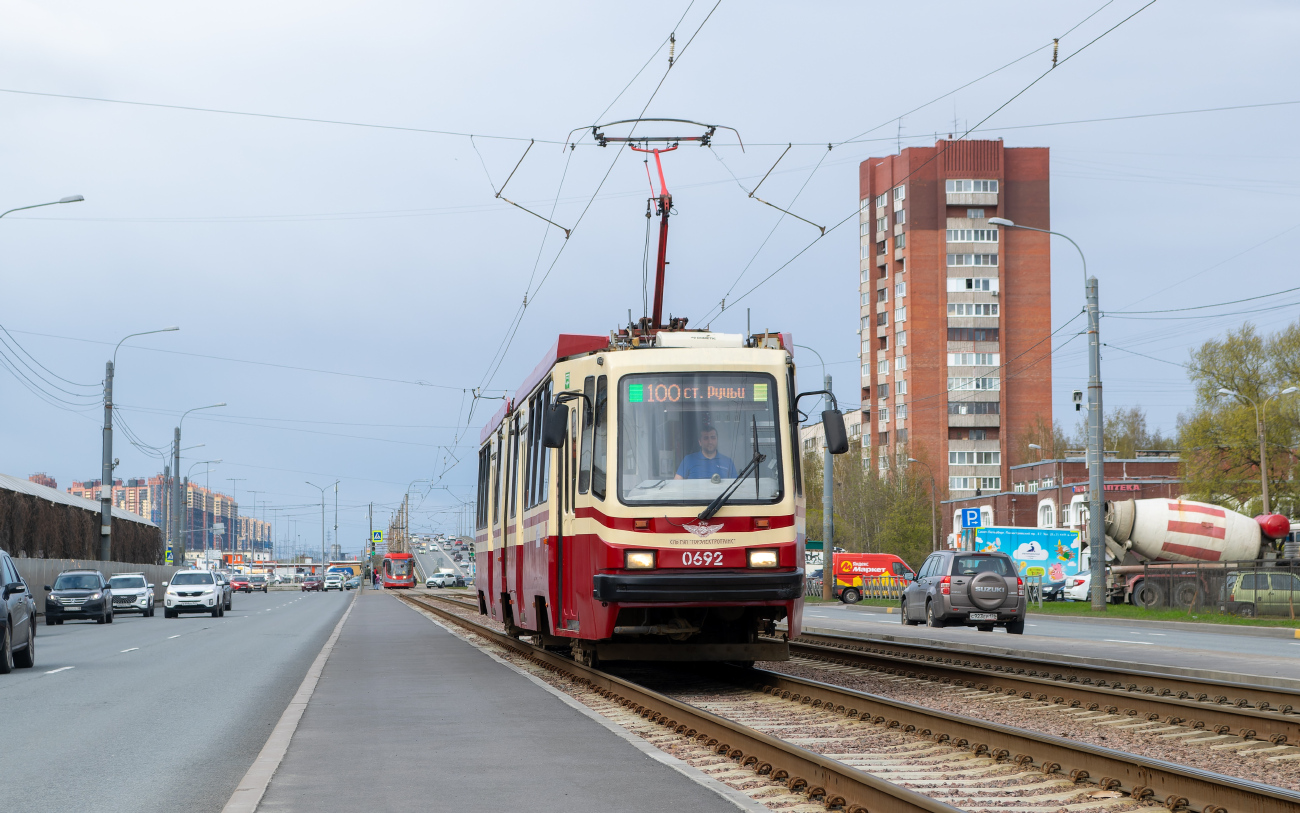 Санкт-Петербург, ЛВС-86М2 № 0692