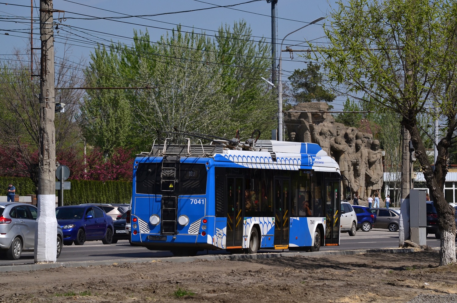 Волгоград, БКМ 32100D № 7041