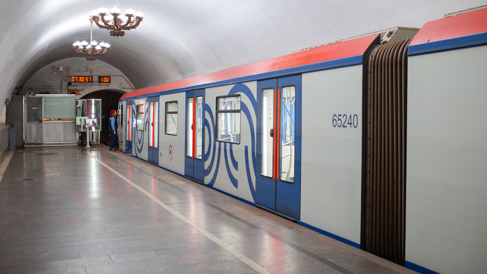 Москва, 81-765.2 «Москва» № 65240; Москва — Праздничные мероприятия, выставки подвижного состава и Парад поездов к 90-летию Московского метрополитена 15 — 18 мая 2025