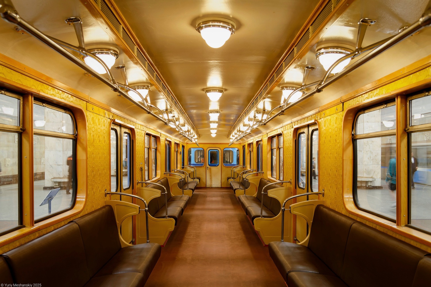 Moscow, E # 3605; Moscow — Festive events, exhibitions of rolling stock and a train parade dedicated to the 90th anniversary of the Moscow Metro on May 15-18, 2025