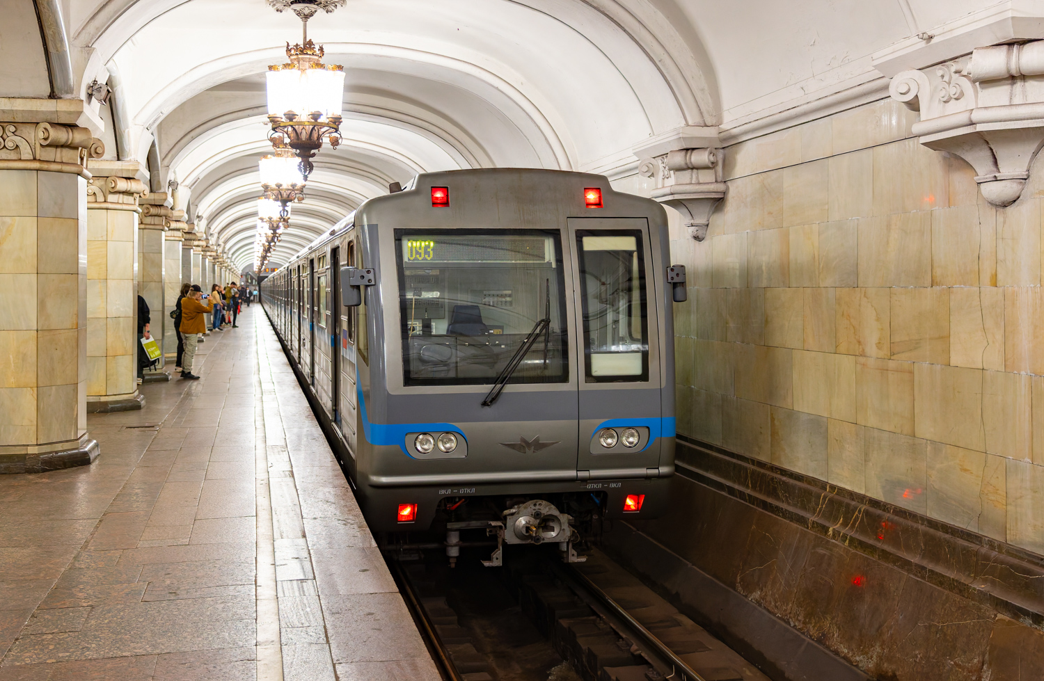 莫斯科, 81-717.6 # 27015; 莫斯科 — Festive events, exhibitions of rolling stock and a train parade dedicated to the 90th anniversary of the Moscow Metro on May 15-18, 2025