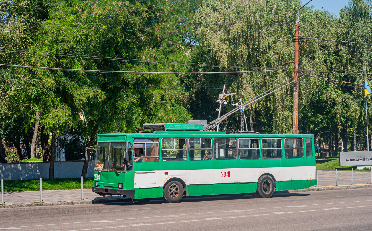 Днепр, ЮМЗ Т1Р (Т2П) № 2041