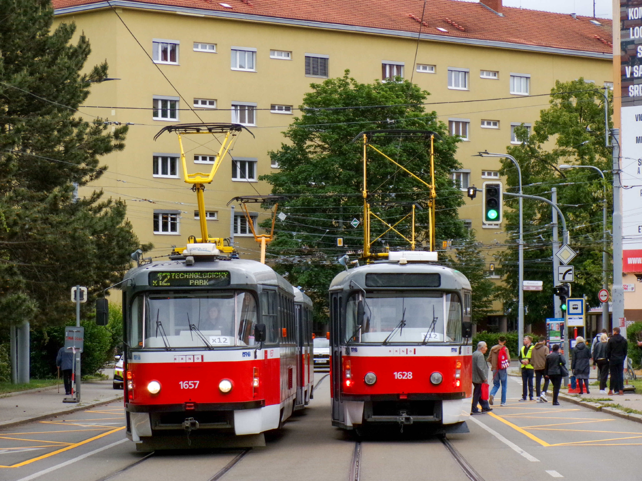Брно, Tatra T3R.PV № 1657; Брно, Tatra T3P № 1628