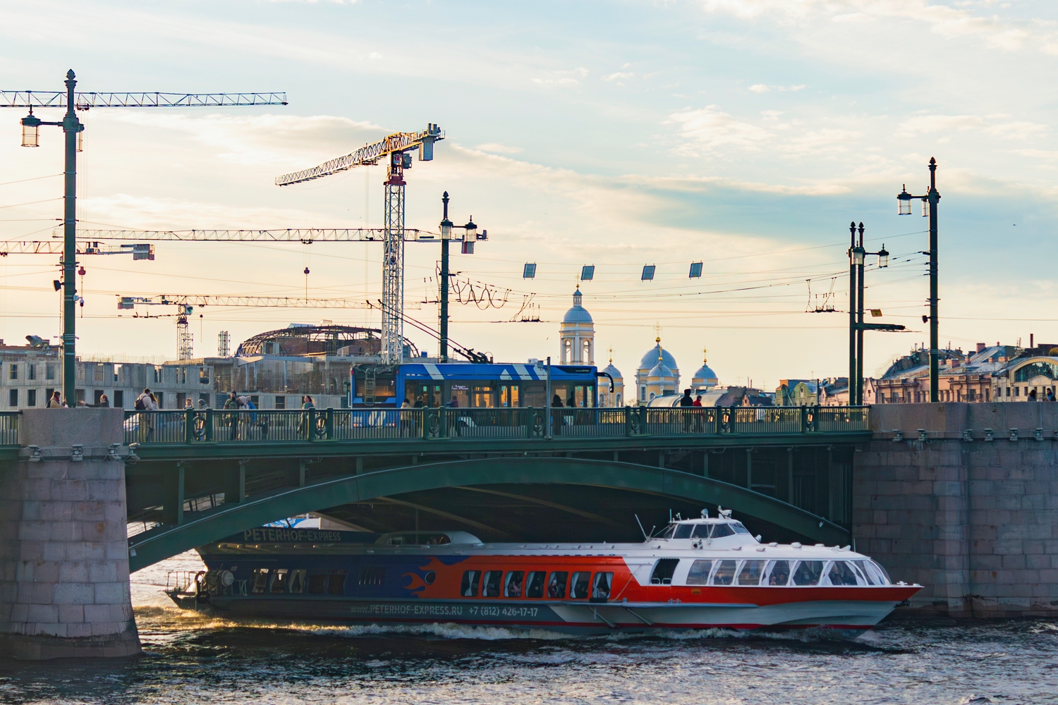 Saint-Petersburg — Bridges