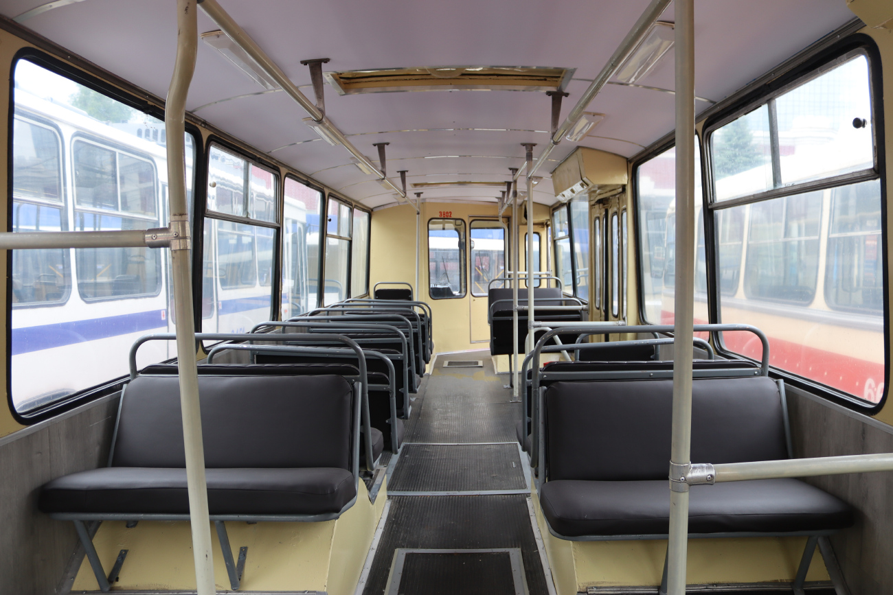 Chișinău, ZiU-682G [G00] Nr. 3802