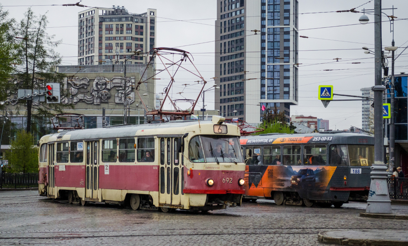 叶卡捷琳堡, Tatra T3SU # 692