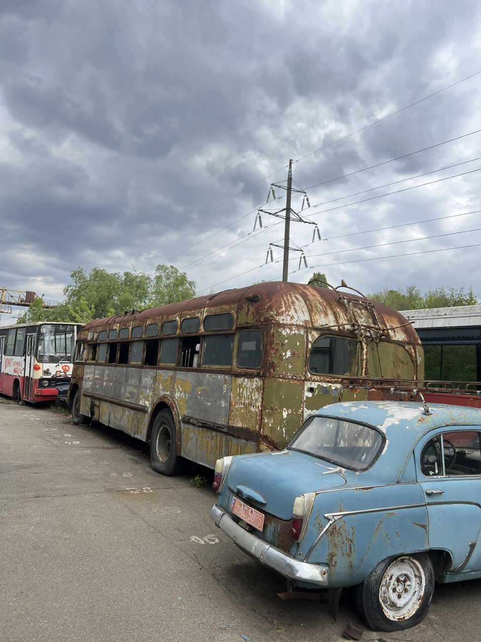 Киев, МТБ-82Д № 348