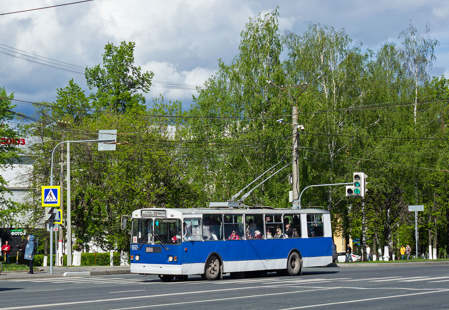 Чебоксары, ЗиУ-682Г-016 (012) № 860