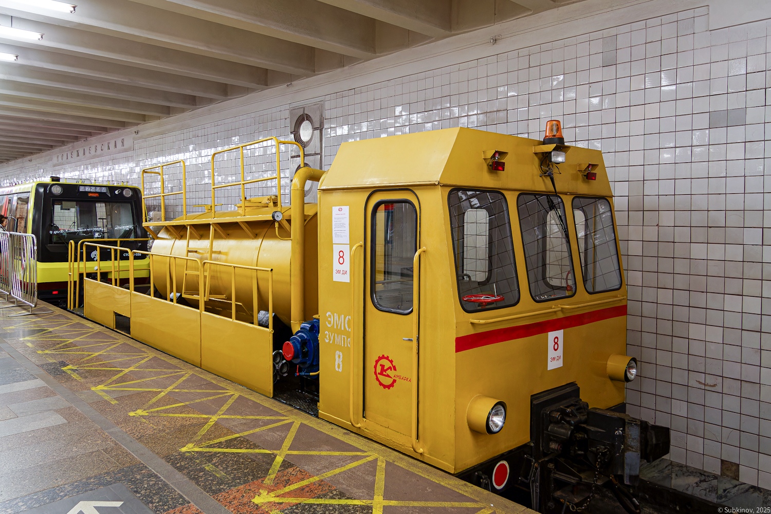 Moskva, Projekt 969.00.00 č. ЗУМПФ-8; Moskva — Festive events, exhibitions of rolling stock and a train parade dedicated to the 90th anniversary of the Moscow Metro on May 15-18, 2025