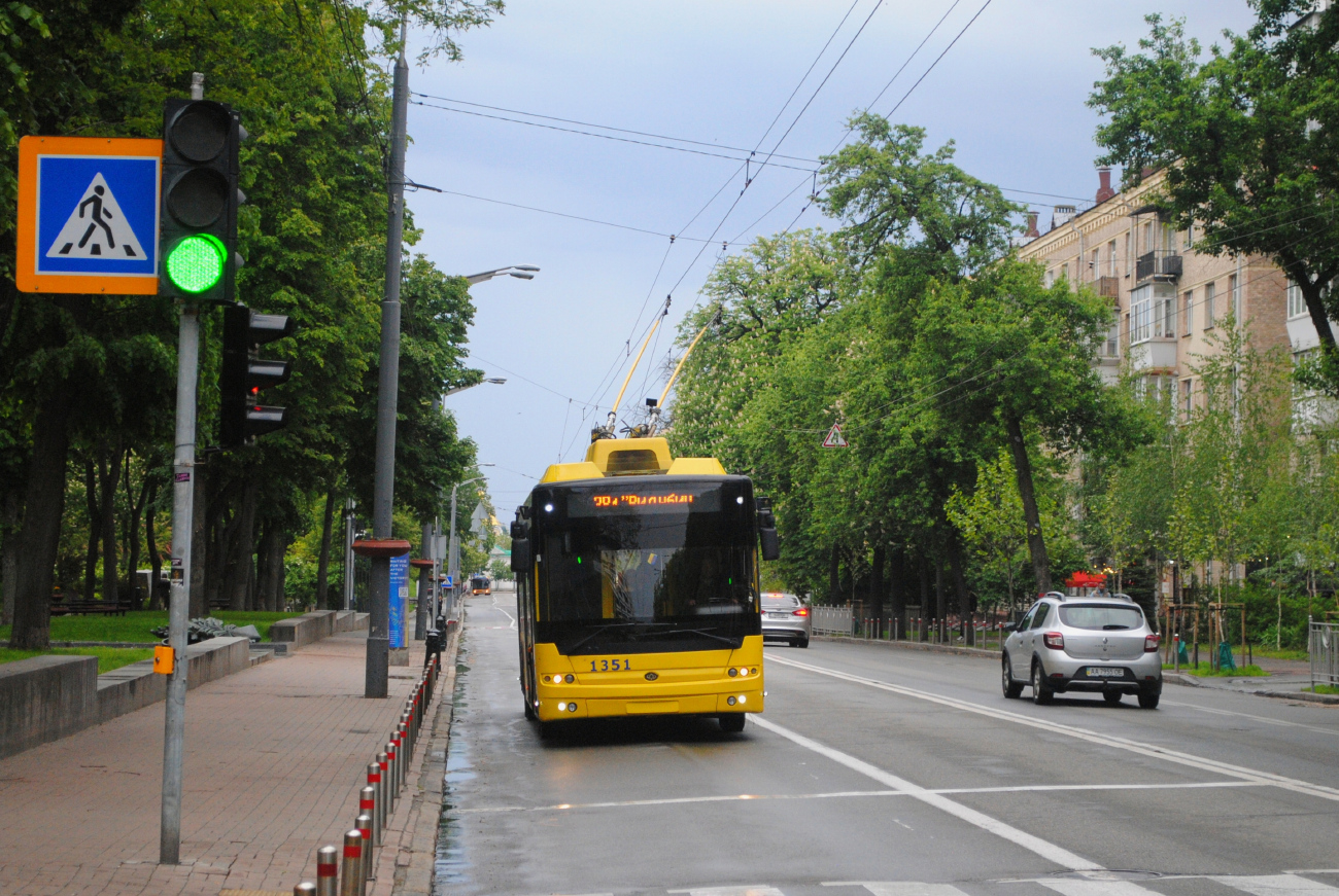 Киев, Богдан Т70110 № 1351
