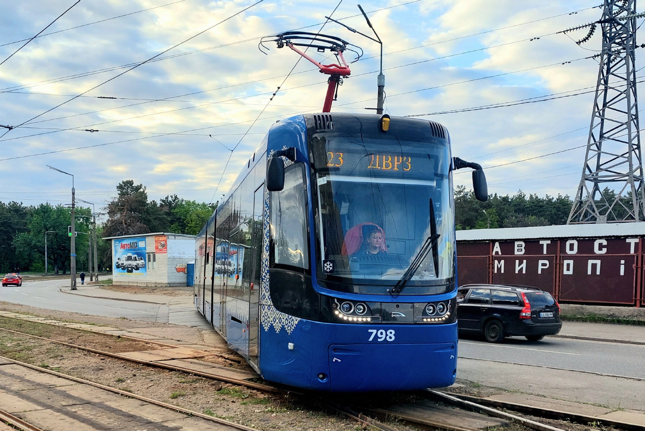 Kiev, PESA 71-414K-2 (Fokstrot) Nr. 798