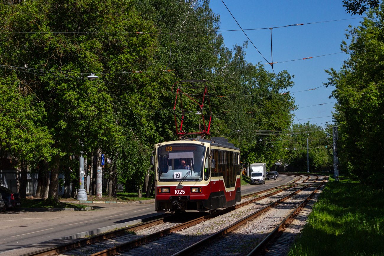 Nyizsnij Novgorod, 71-407 — 1025