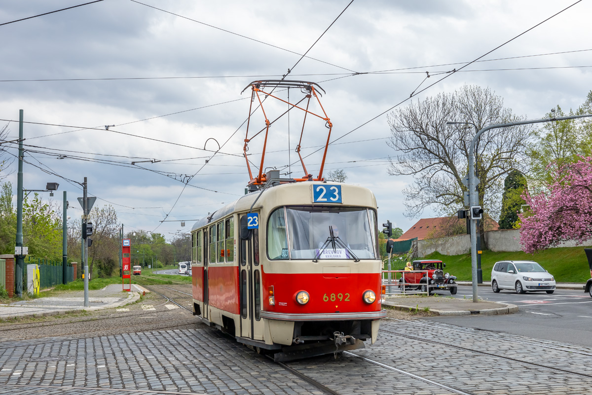 Praha, Tatra T3 č. 6892