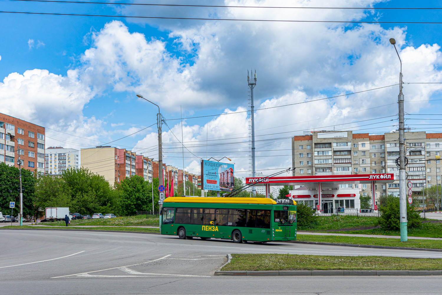 Пенза, УТТЗ-6241.01 «Горожанин» № 2325