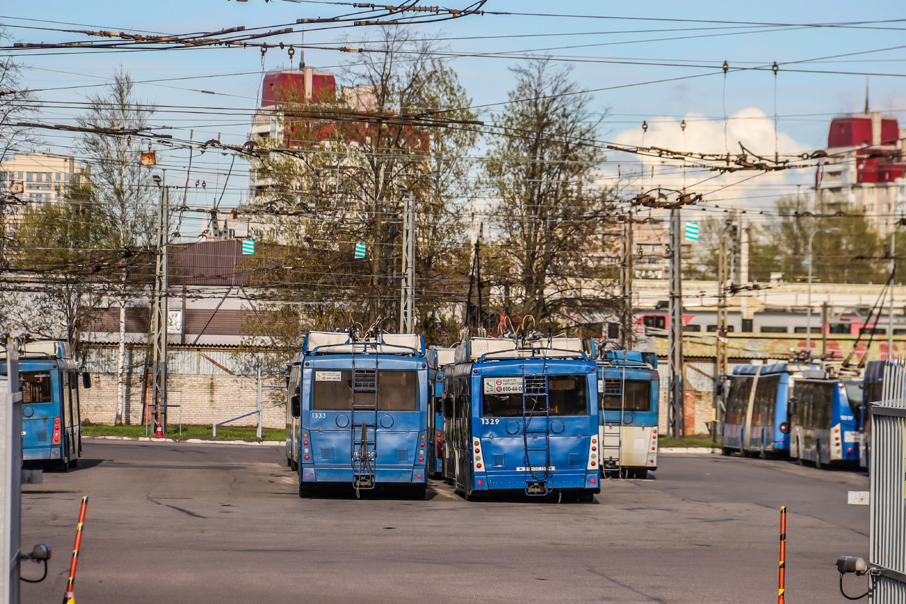 Санкт-Петербург, Тролза-5265.00 «Мегаполис» № 1333; Санкт-Петербург, Тролза-5265.00 «Мегаполис» № 1329; Санкт-Петербург, Тролза-5265.00 «Мегаполис» № 1303; Санкт-Петербург — Троллейбусные парки