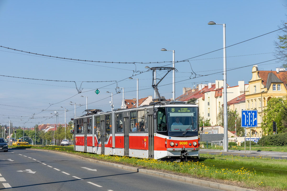 Прага, Tatra KT8D5R.N2P № 9098