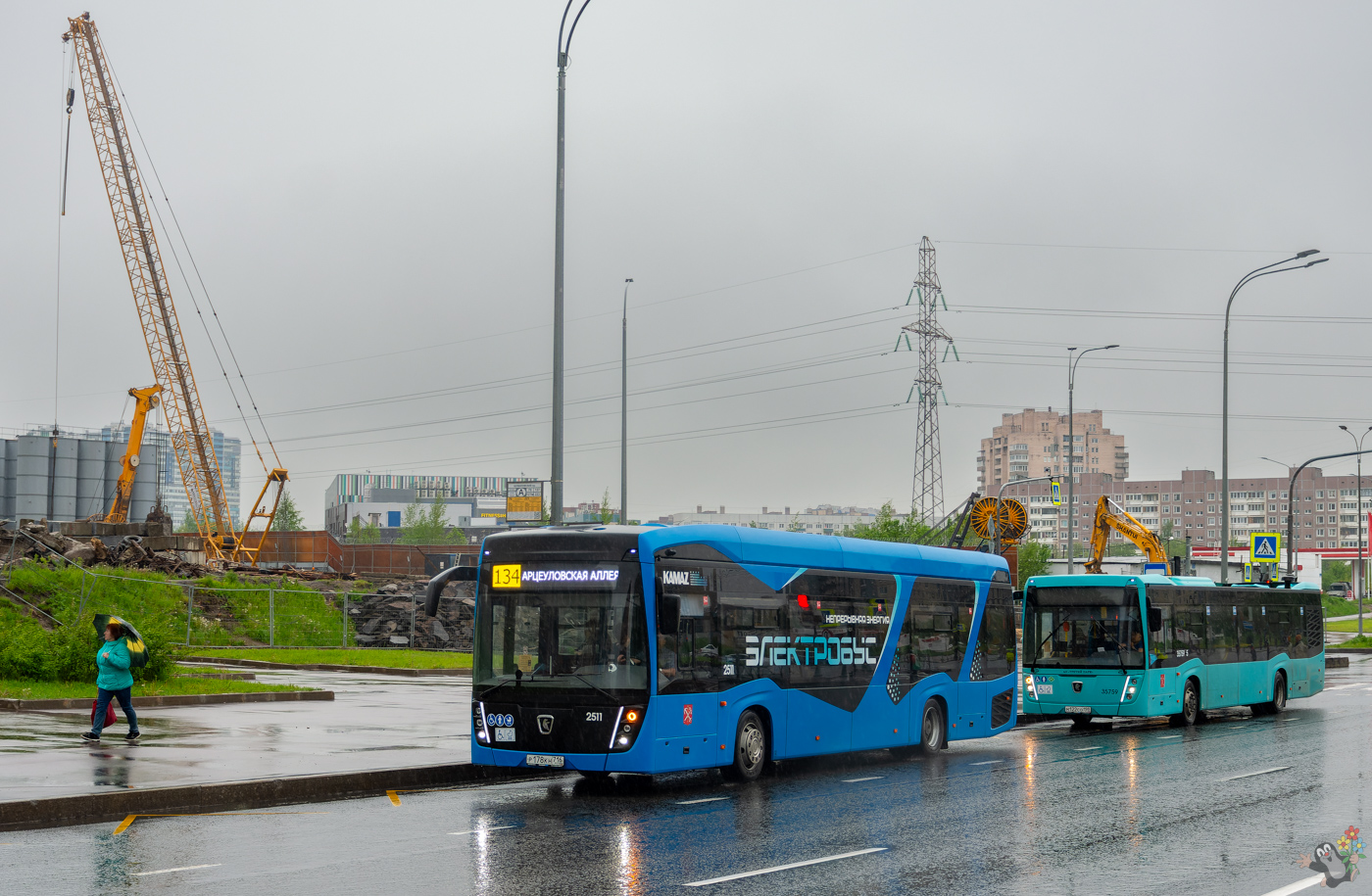 Санкт-Петербург, КАМАЗ-6282 № 2511