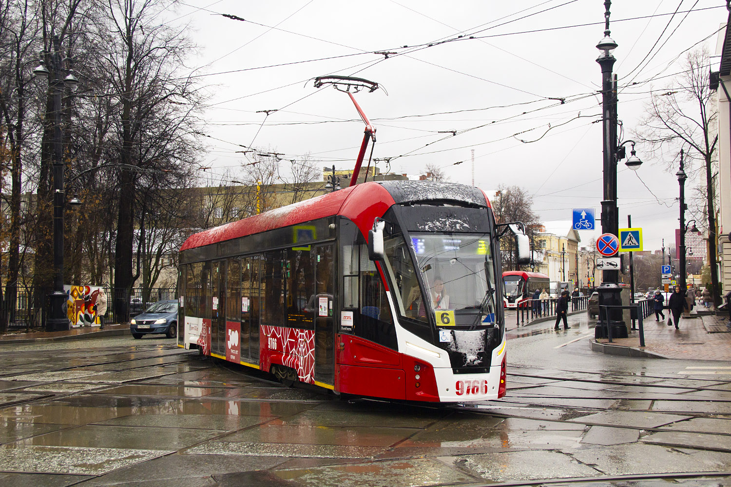 Пермь, 71-911ЕМ «Львёнок» № 9766