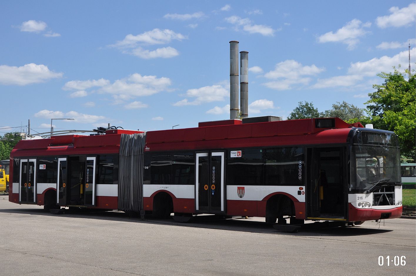 Szeged, Solaris Trollino II 18 AC č. (316) (T-670); Szeged — 10.05.2025 — Körtöltés utca trolleybus depot open day