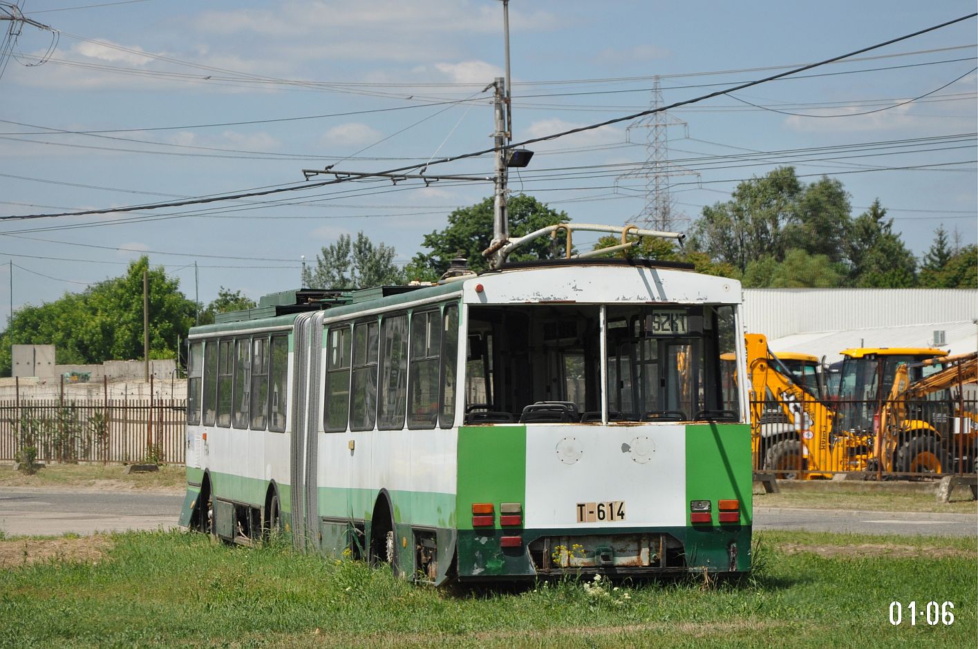 Сегед, Škoda 15Tr07/7 № T-614; Сегед — 10.05.2025 — День открытых дверей на месте кольцевой развязки.