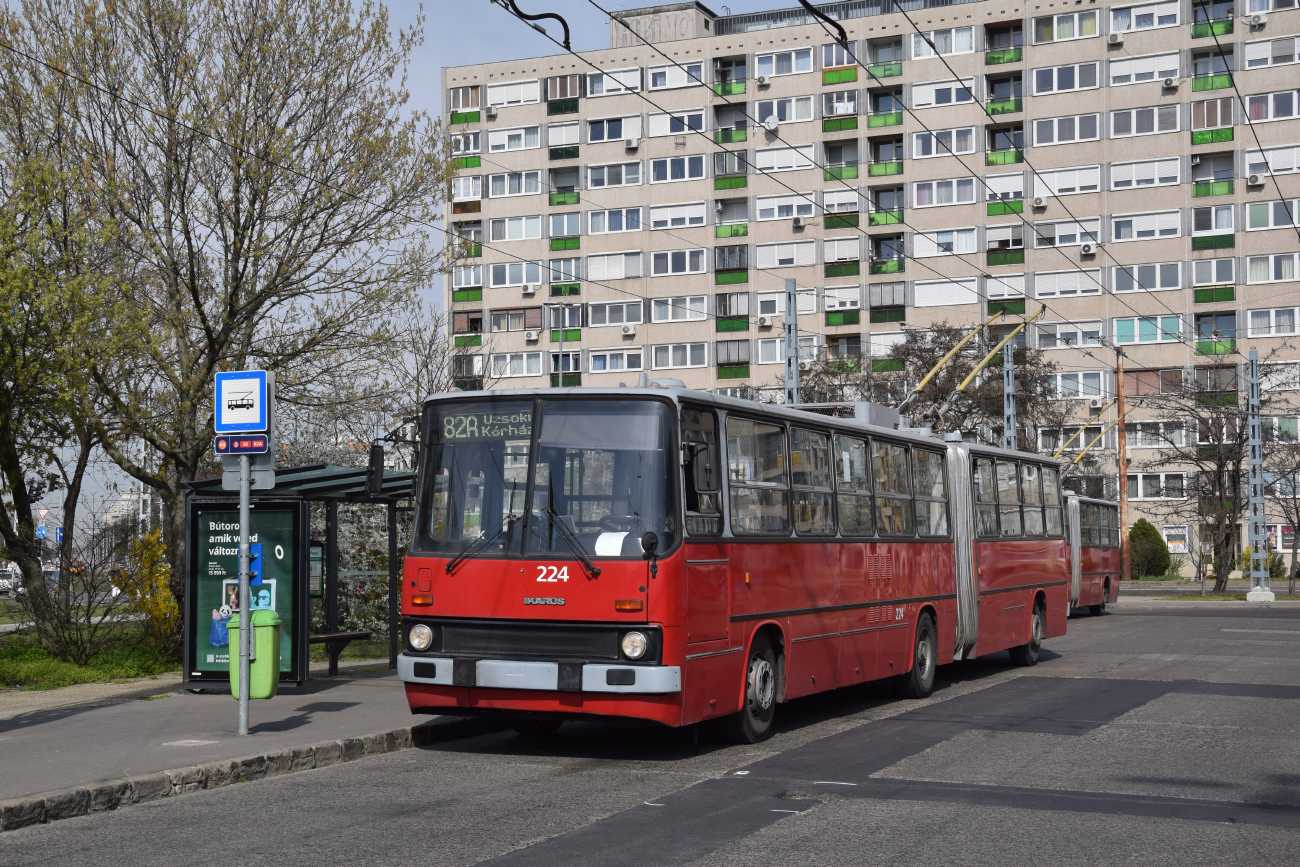 Будапешт, Ikarus 280.94 № 224