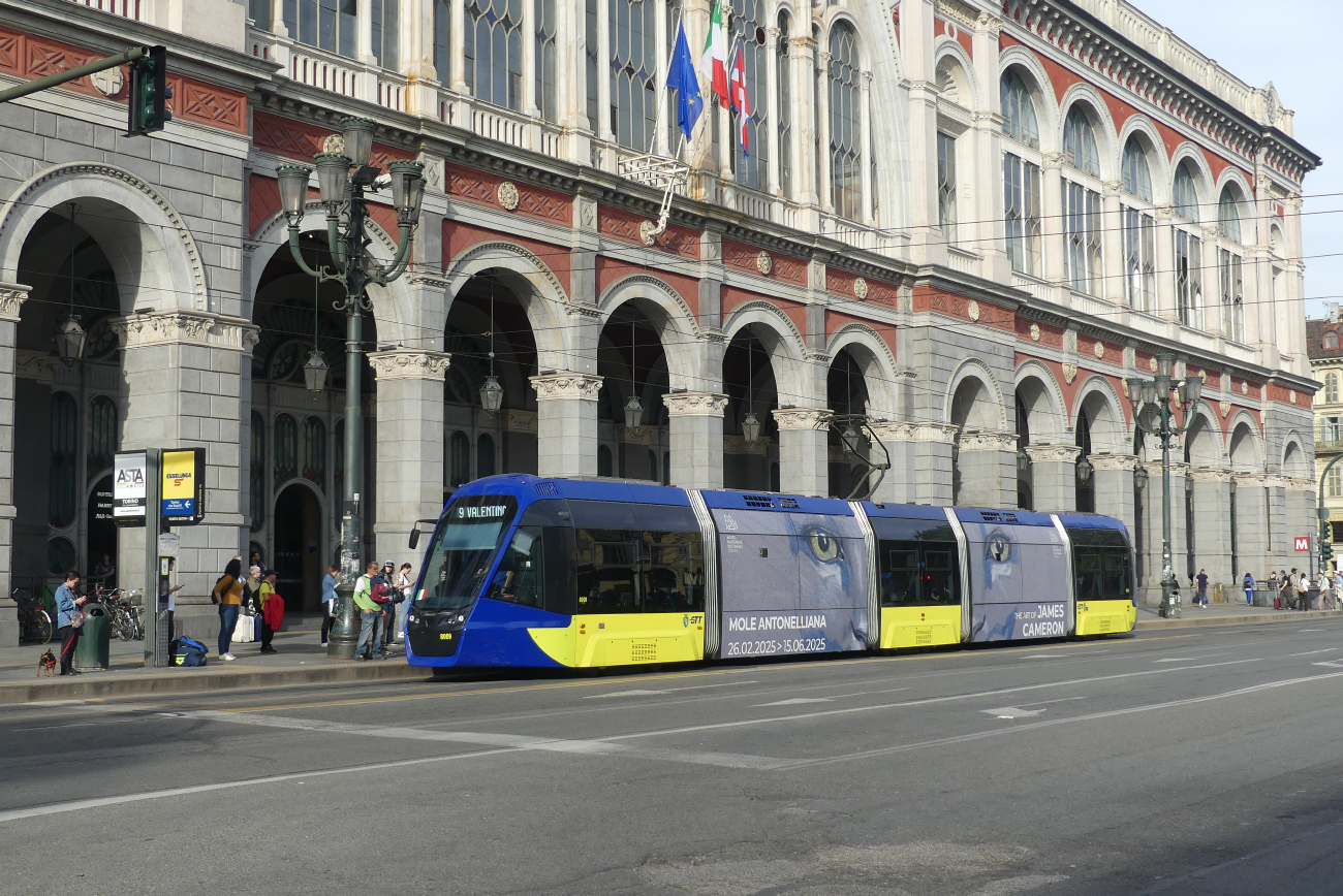Турин, Hitachi Rail Italy Sirio № 8009