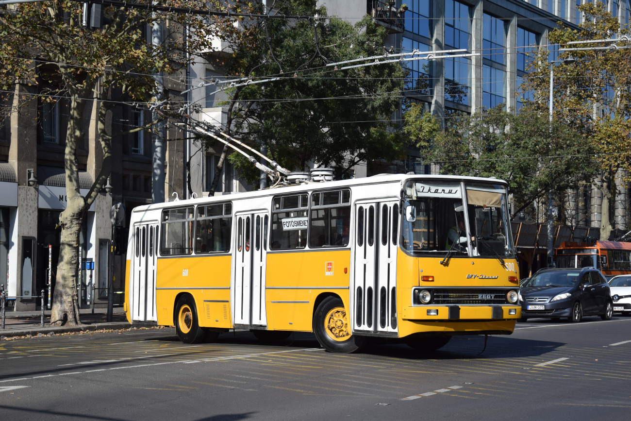 Будапешт, Ikarus 260.T1 № 600