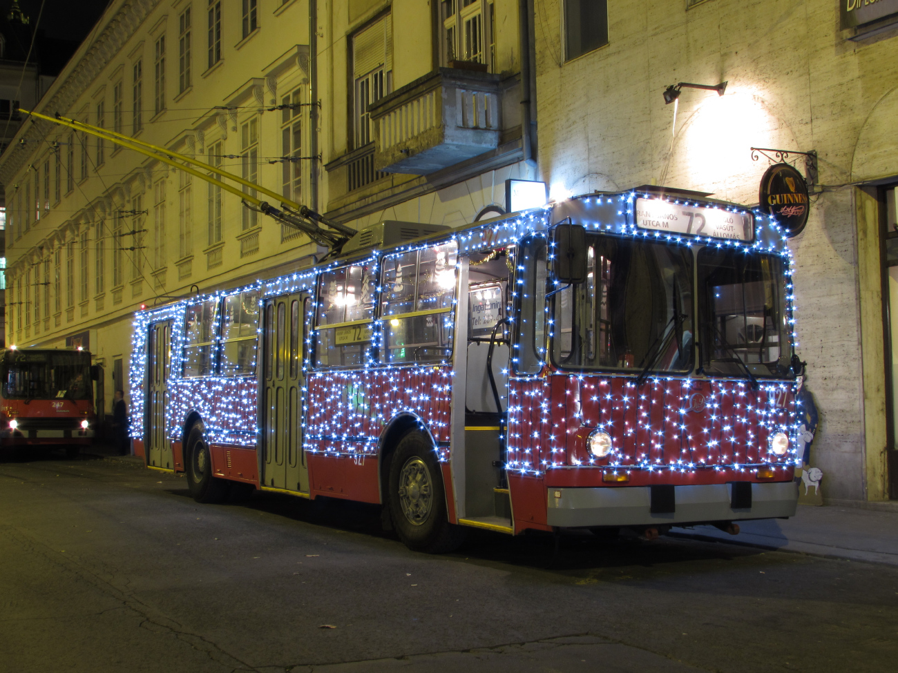 Будапешт, ЗиУ-682УВ № 927