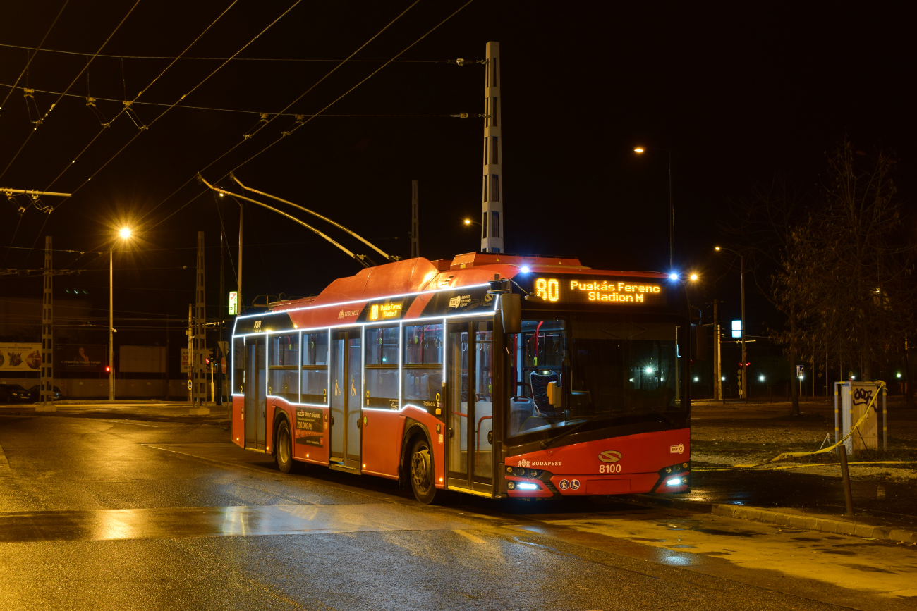 Budapest, Solaris Trollino IV 12 Škoda # 8100; Budapest — Christmas Vehicles