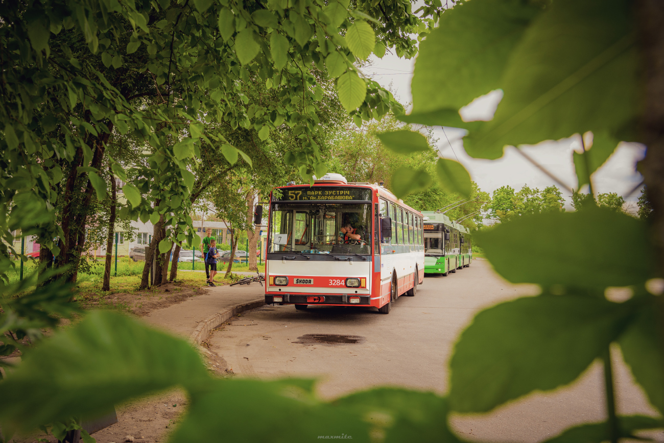 Харьков, Škoda 14Tr17/6M № 3284