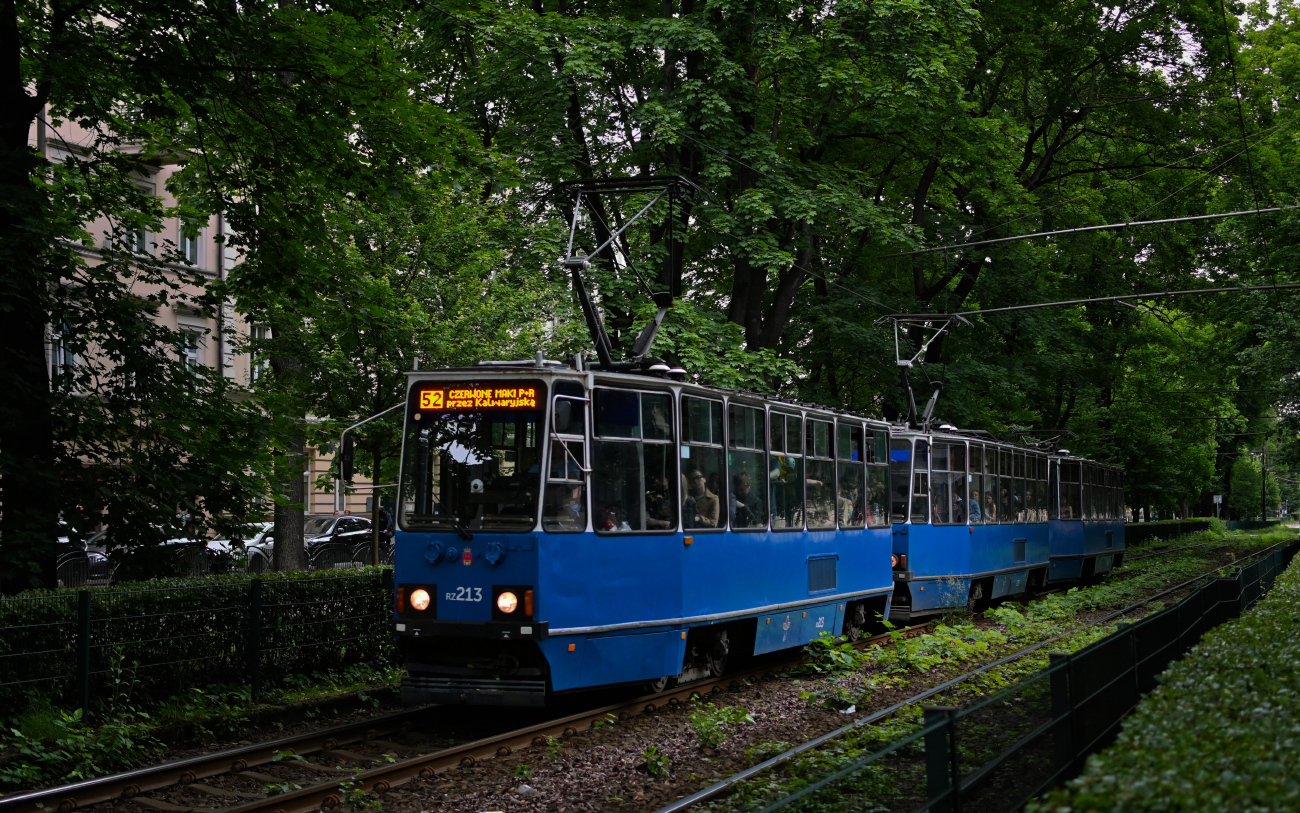 Краков, Konstal 105Na № RZ213; Краков, Konstal 105Na № RZ235; Краков, Konstal 105NaD № RZ236