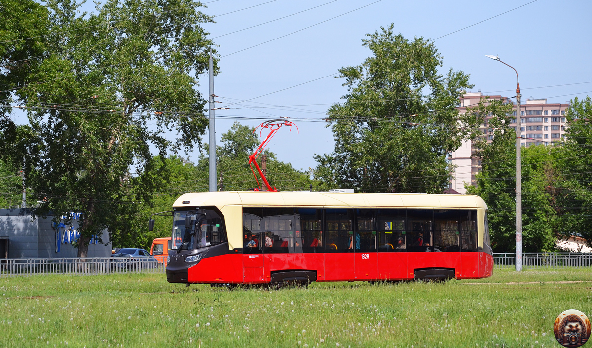 Nijni Novgorod, BKM T811 "MiNiN" Nr. 1828 Nijni Novgorod, BKM T811 "MiNiN" Nr. 1828