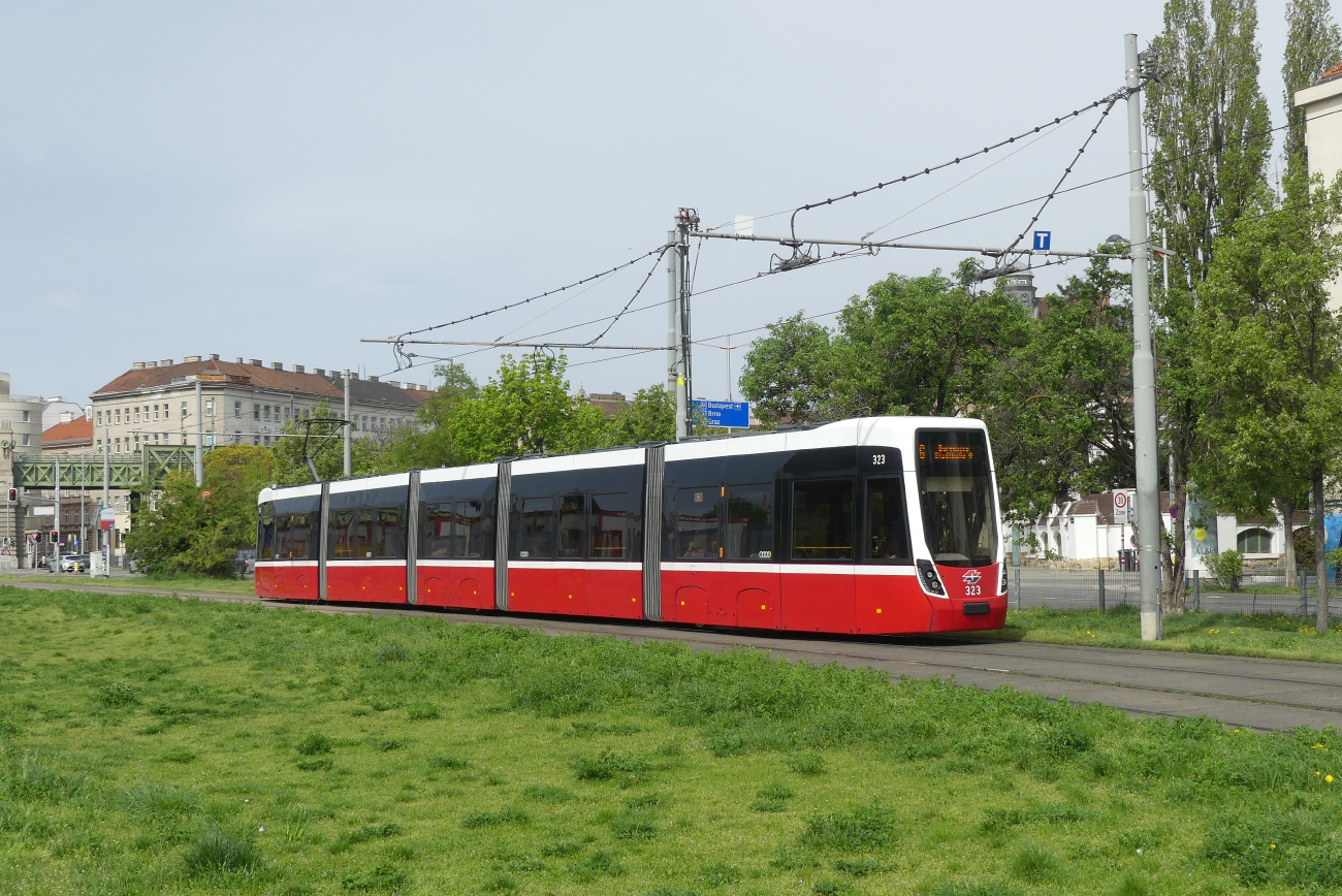 Відень, Bombardier Flexity Wien (Type D) № 323 Відень, Bombardier Flexity Wien (Type D) № 323