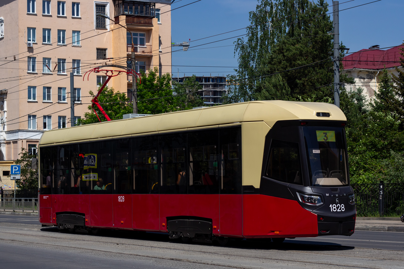 下诺夫哥罗德, BKM T811 "MiNiN" # 1828