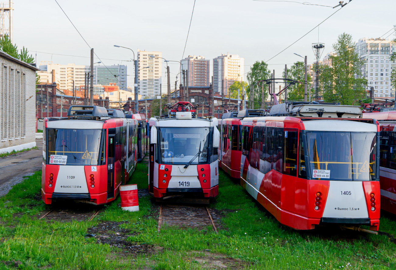 Санкт-Петербург, 71-153 (ЛМ-2008) № 1419; Санкт-Петербург, 71-153 (ЛМ-2008) № 1405