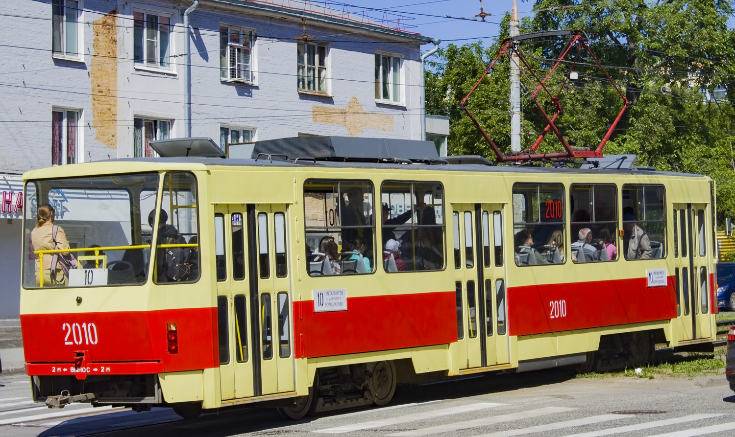 იჟევსკი, Tatra T6B5SU № 2010