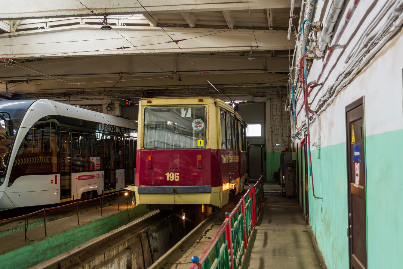 Красноярск, 71-605 (КТМ-5М3) № 196