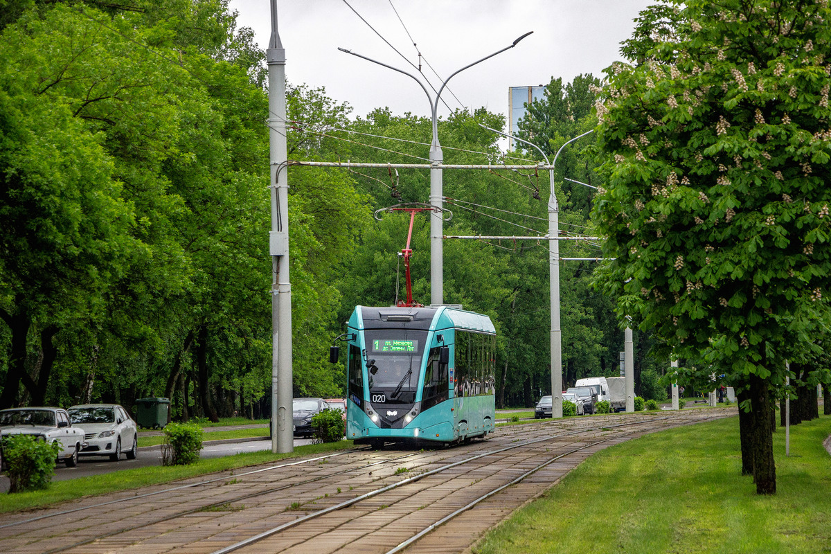 Минск, БКМ Т811 № 020
