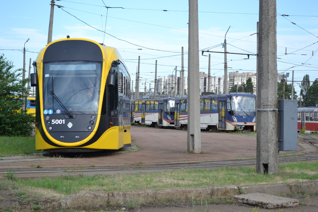 Киев, К1Т306 № 5001