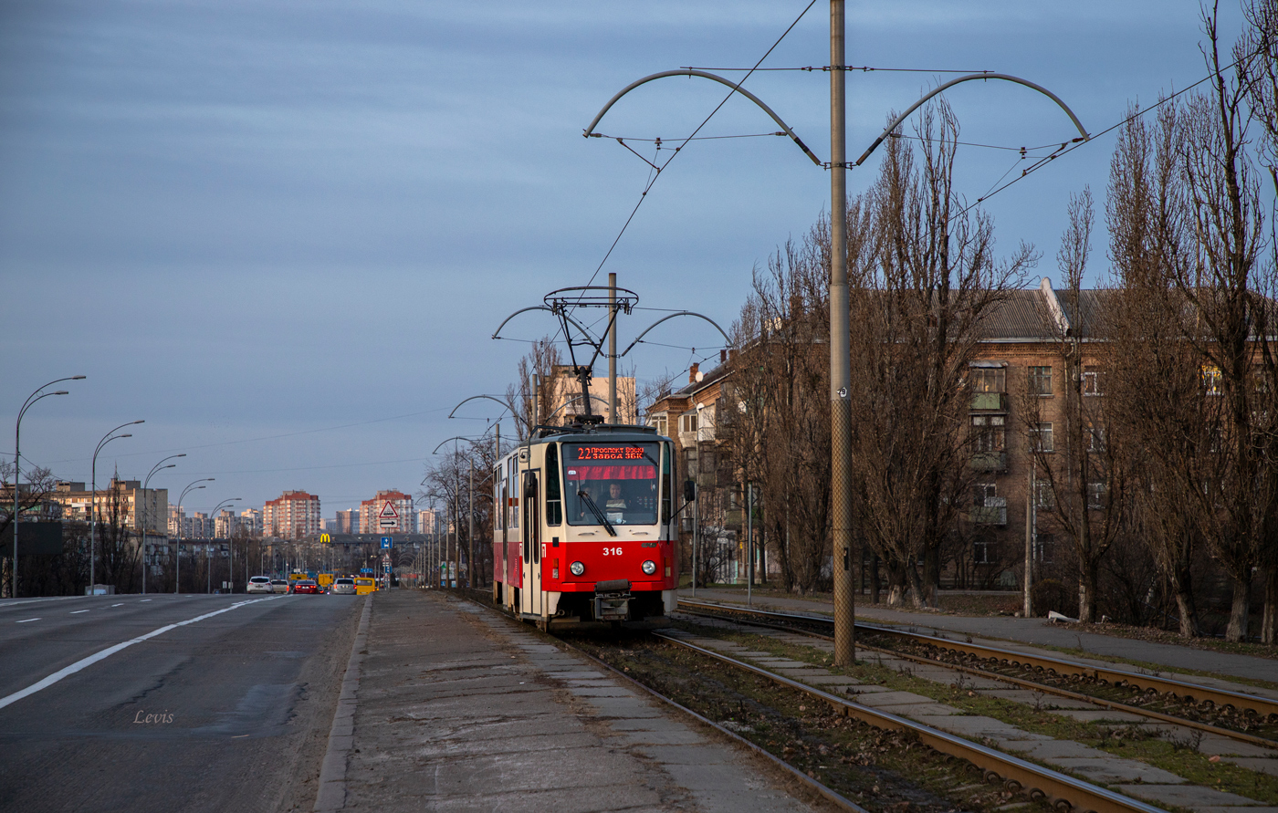 Киев, Tatra T6A5 № 316