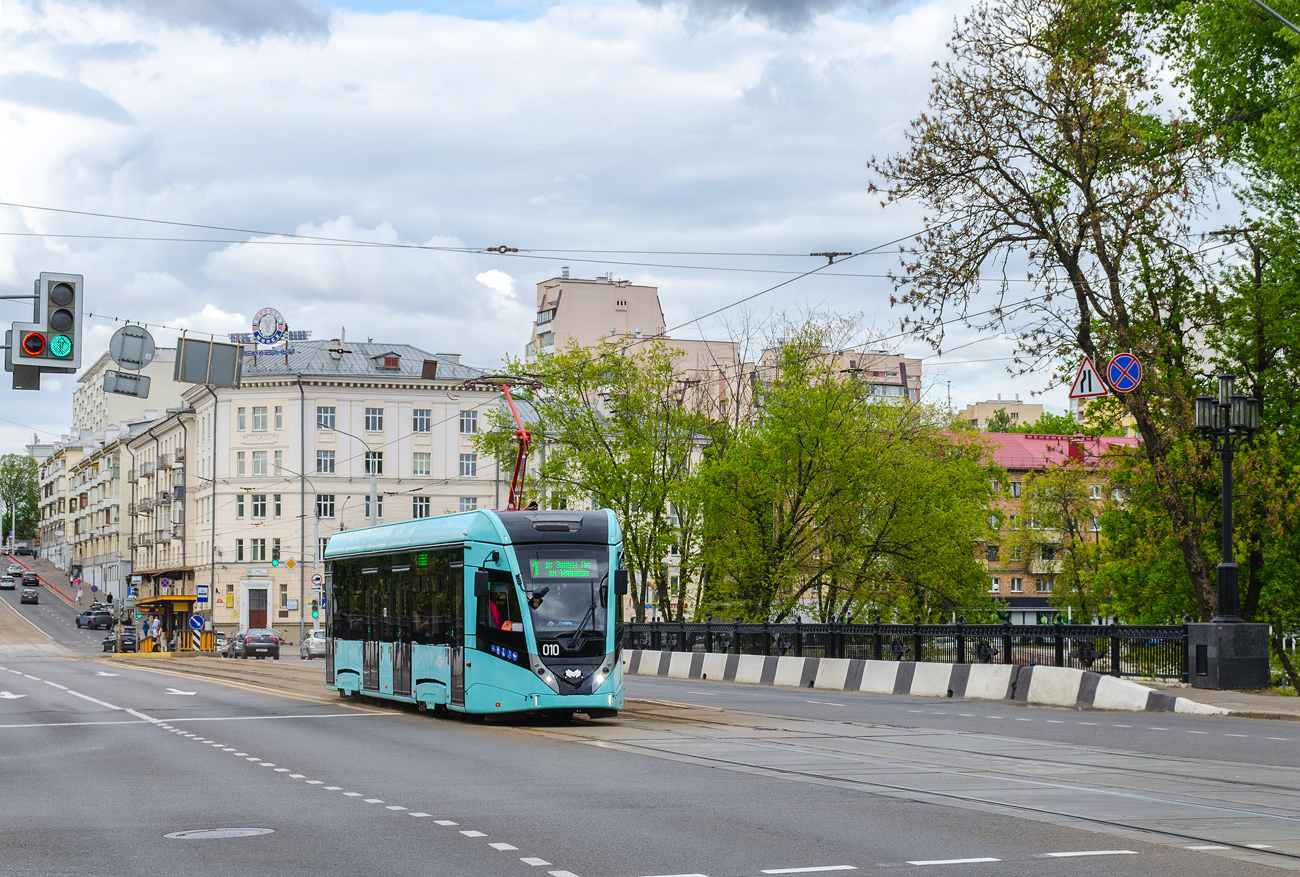 Минск, БКМ Т811 № 010