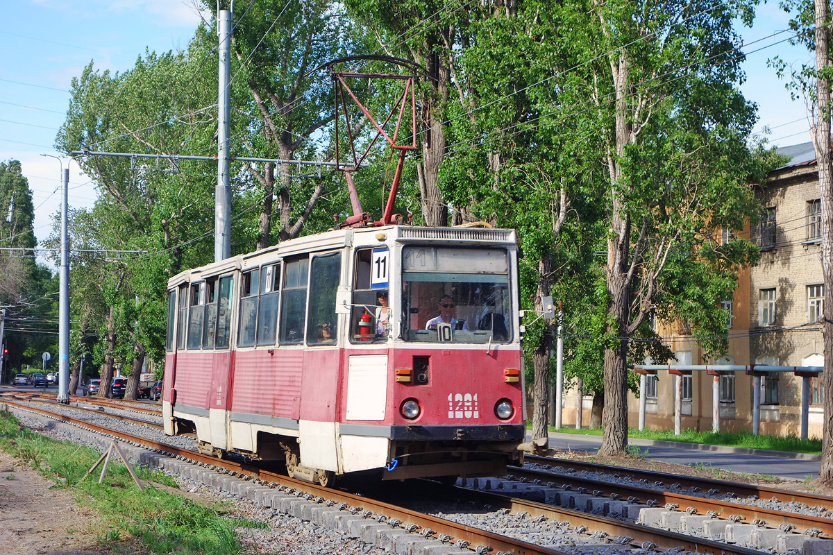 Саратов, 71-605 (КТМ-5М3) № 1281