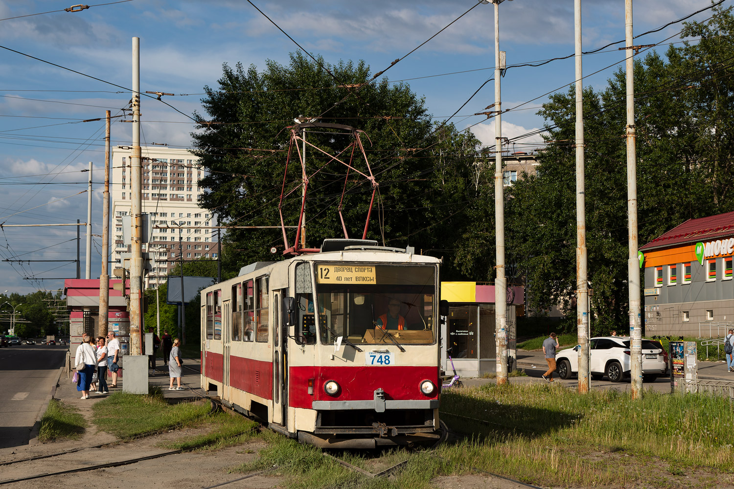 Jekaterinburga, Tatra T6B5SU № 748