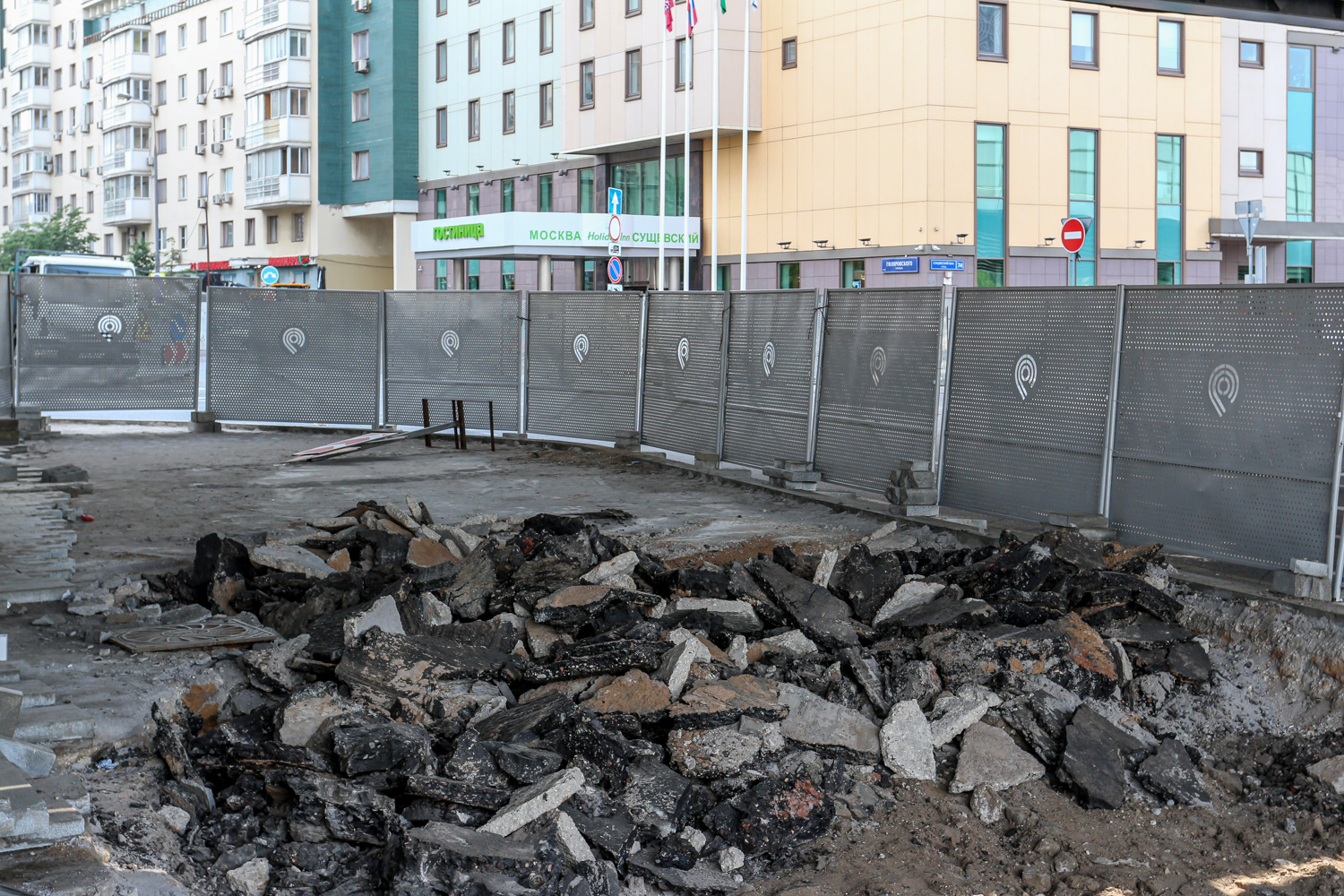 Moscow — Rebuild of the tram line along Trifonovskaya Street & Gilyarovskogo Street to Rijskaya Square