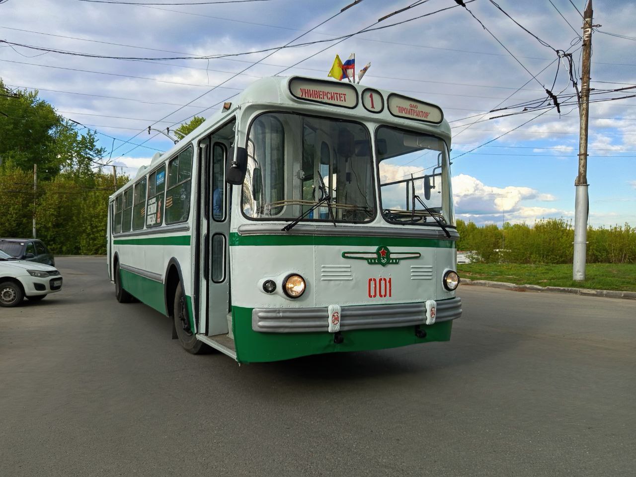 Чебоксары, ЗиУ-5Д № 001